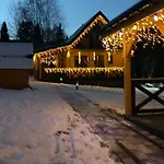 Domek alpejski Osada Wichrowe Wzgórze *