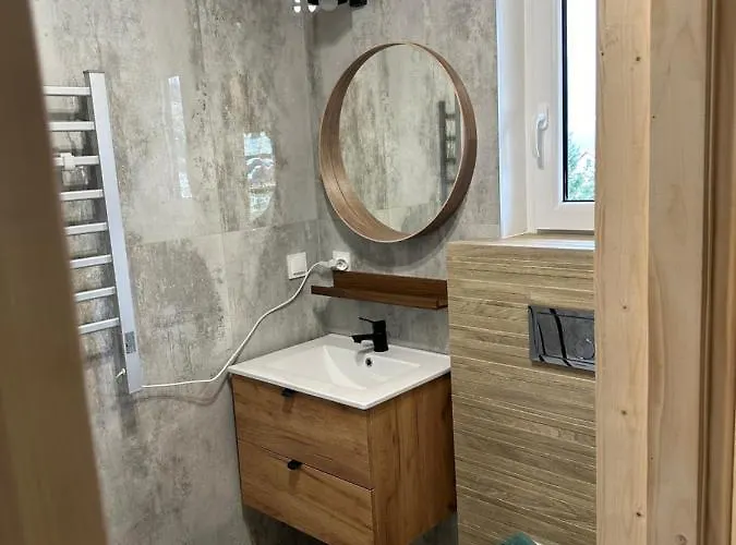 Osada Wichrowe Wzgorze * רייצ'ה