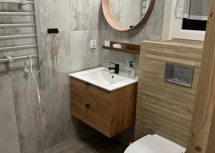 Osada Wichrowe Wzgorze בקתה