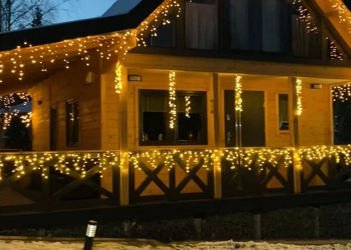 בקתה Osada Wichrowe Wzgorze רייצ'ה