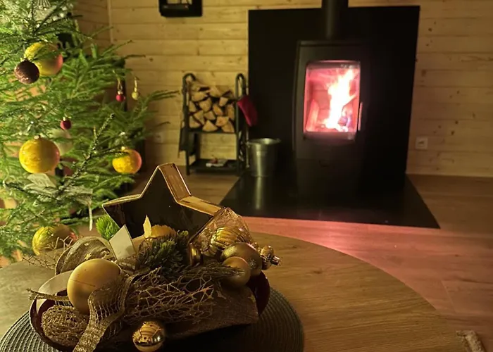 Osada Wichrowe Wzgorze בקתה